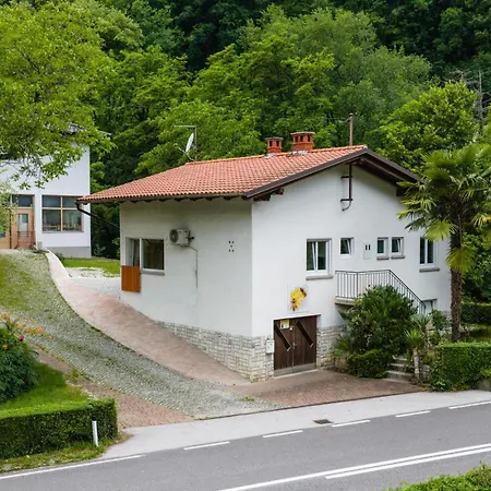 Appartamento Apartmaji Skalabon - Ivo Idrija